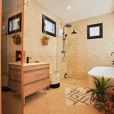 Wellness Cabin Aan Het Veluwse Bos Vakantiehuis